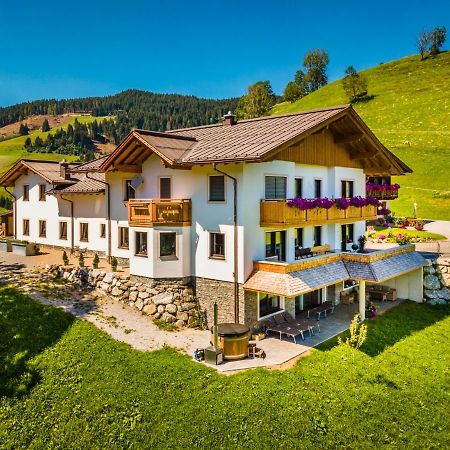 ザンクト・ヨーハン・イム・ポンガウLindbichlhof Urlaub Am Bio Bauernhofアパートメント エクステリア 写真